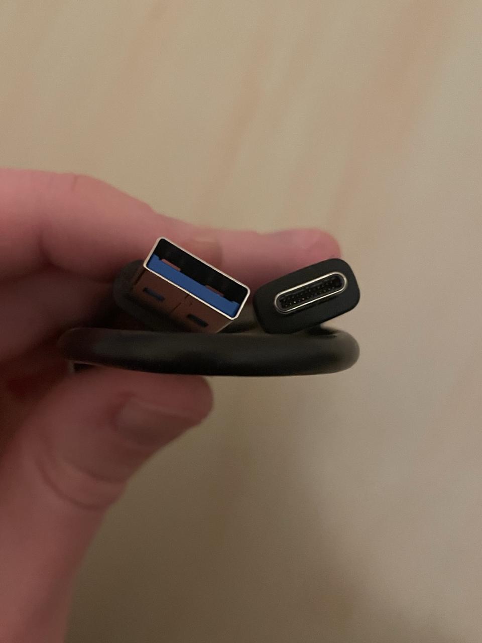 Кабель USB / USB C новый