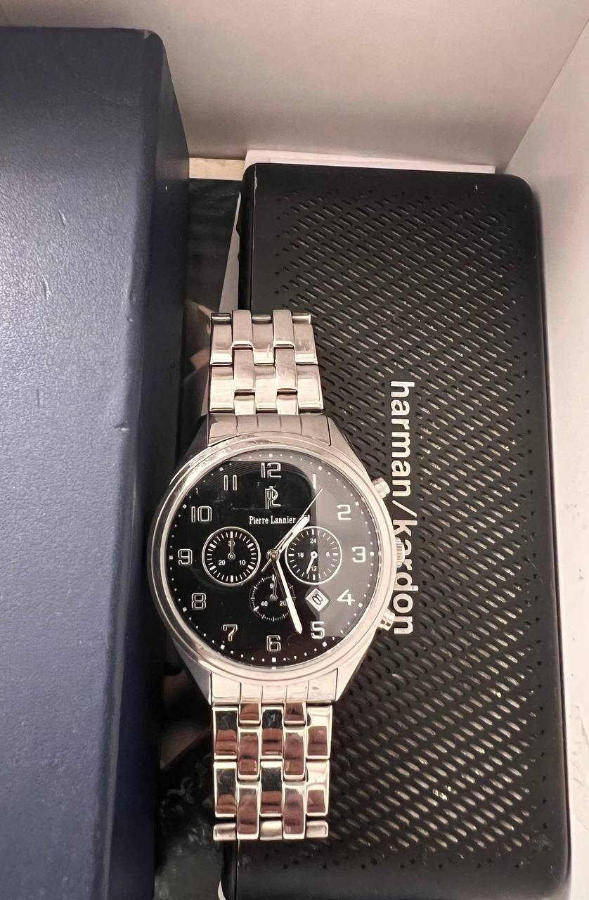 Часы Pierre Lannier, Франция, 50M water-resistant