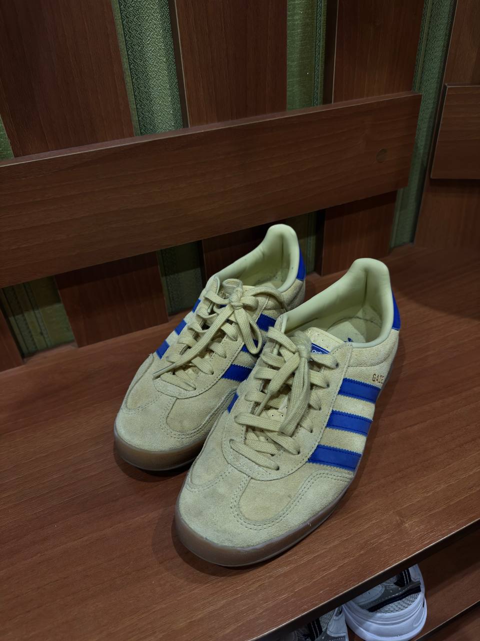 Adidas Gazelle кроссовки, размер 41.5