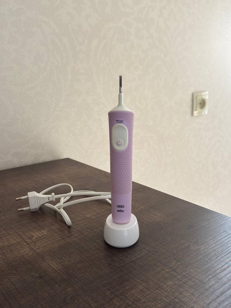 Электрическая зубная щётка Oral-B Braun PRO Timer