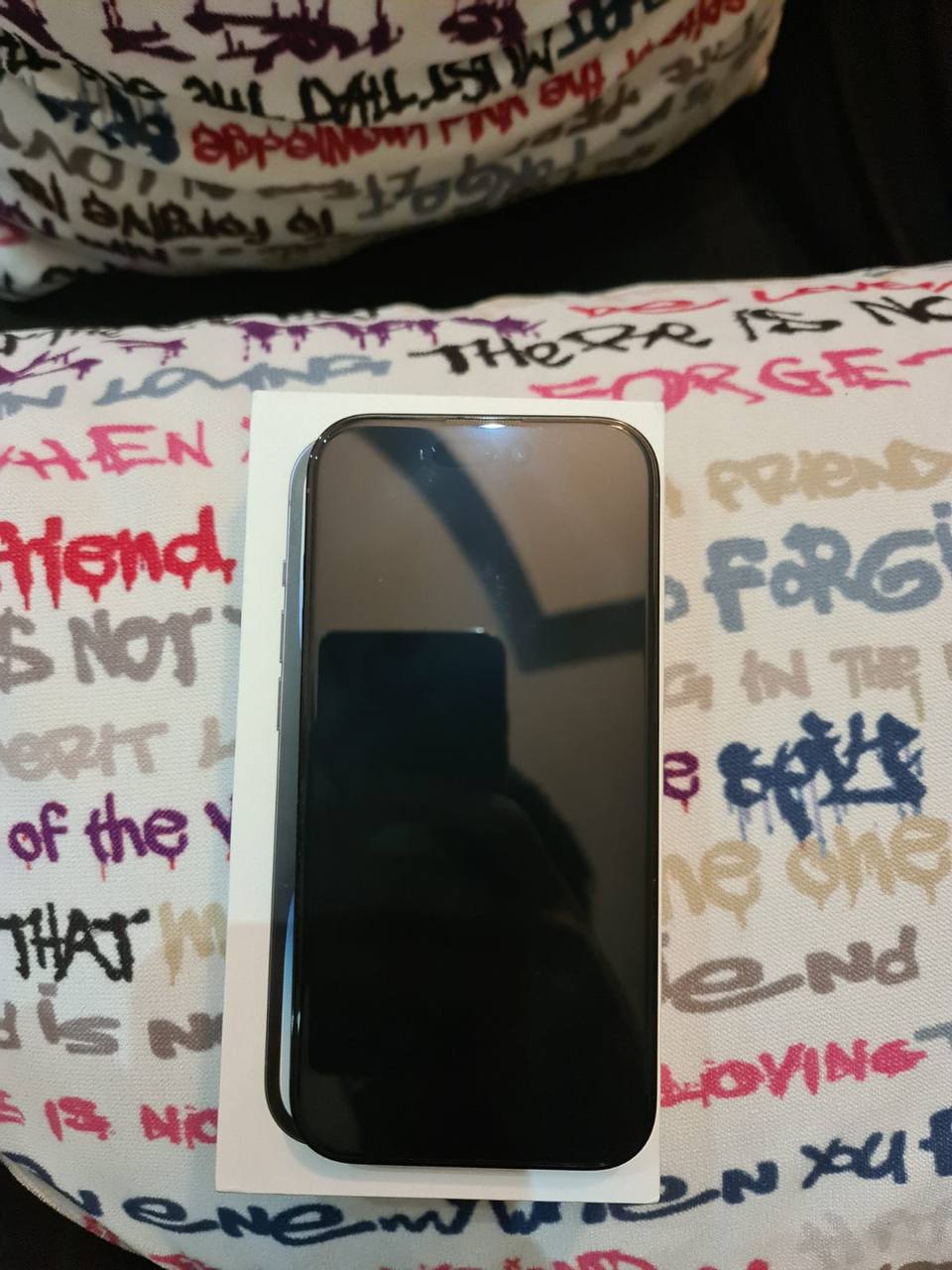 iPhone 14 Pro, сим-версия, 1200 лари