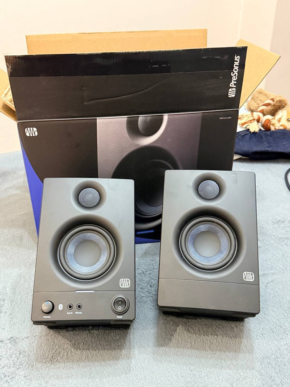 Комплект: проигрыватель Audio-Technica AT-LP60X + колонки PreSonus Eris 3.5BT + 