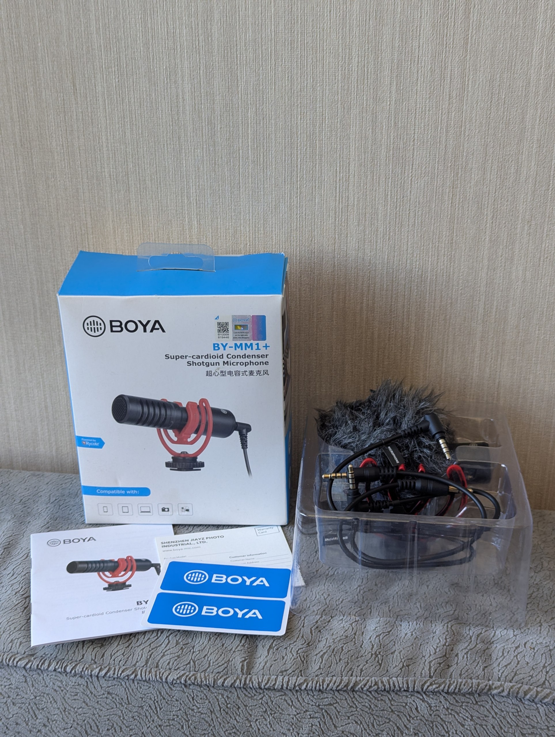Микрофон Boya BY-MM1+ (Super Cardioid Condenser Shotgun)