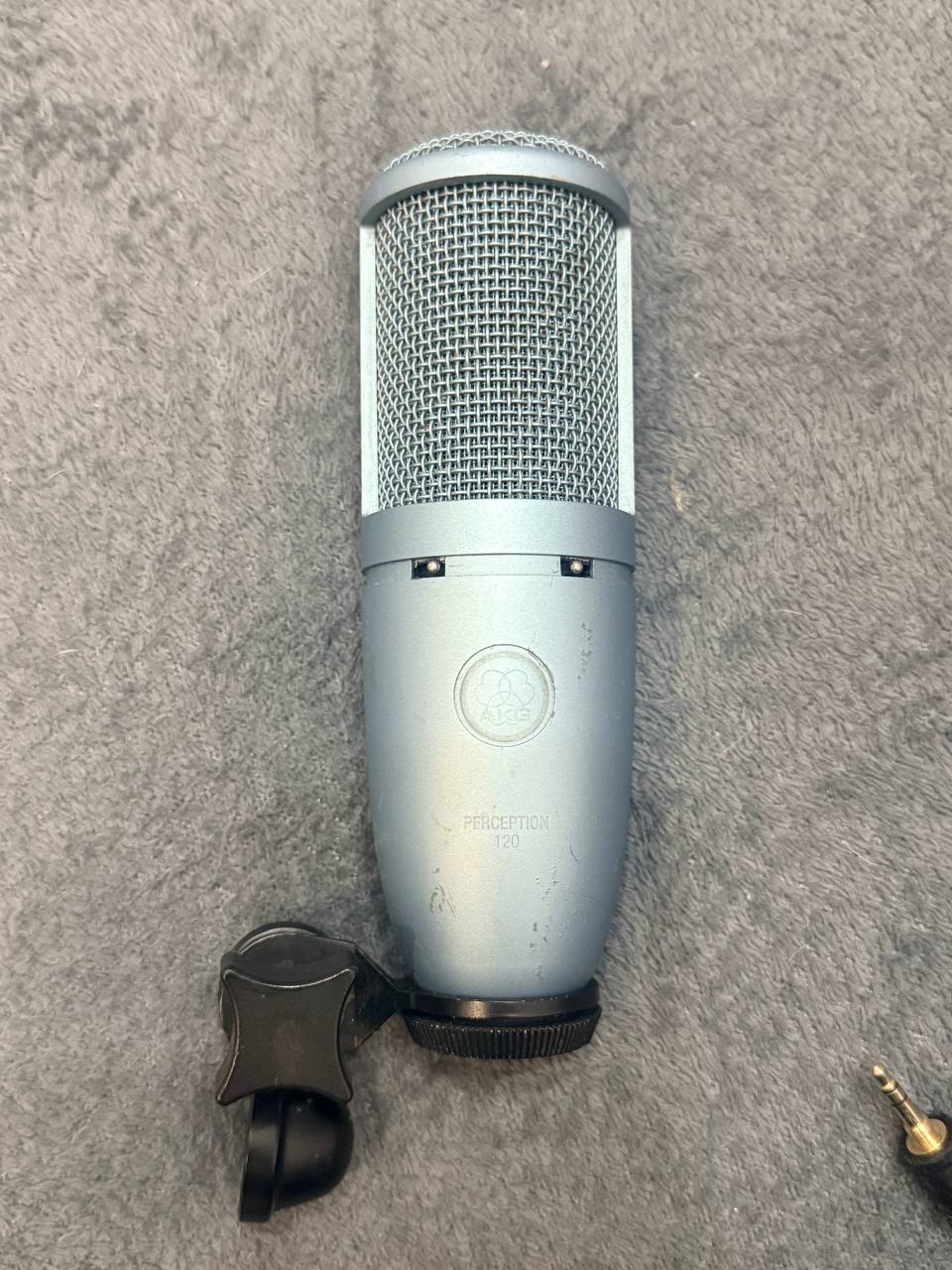 Сетап для звука/подкастов/стриминга: Beyerdynamic DT 990 Pro + AKG P120 + UA Vol