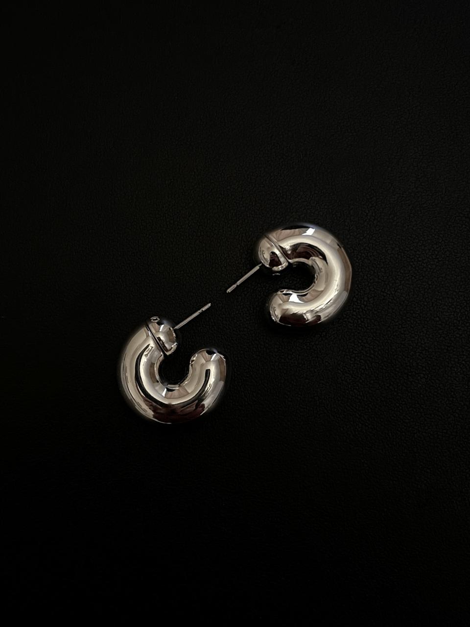 Серьги COS