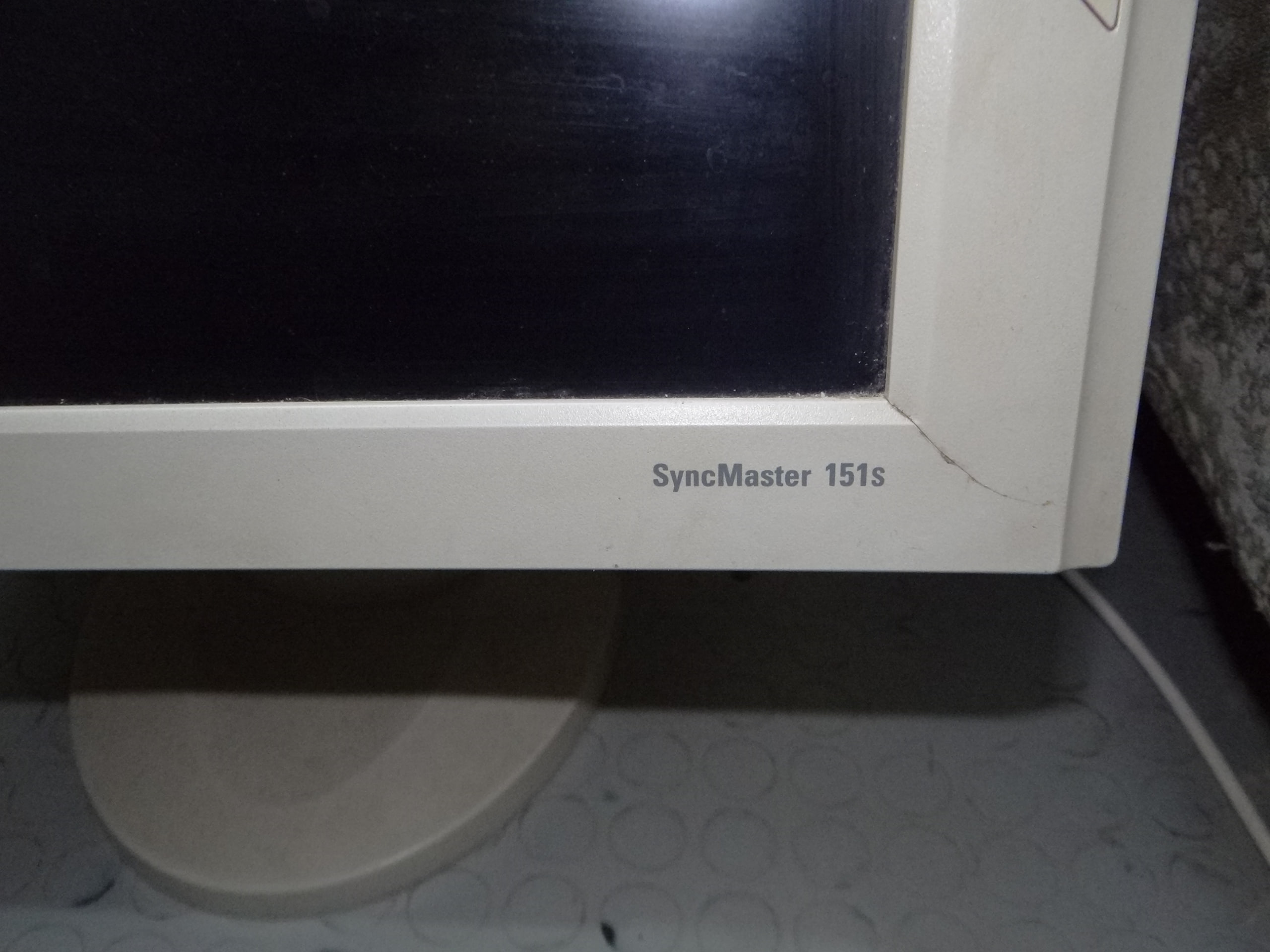 Монитор VGA 4:3