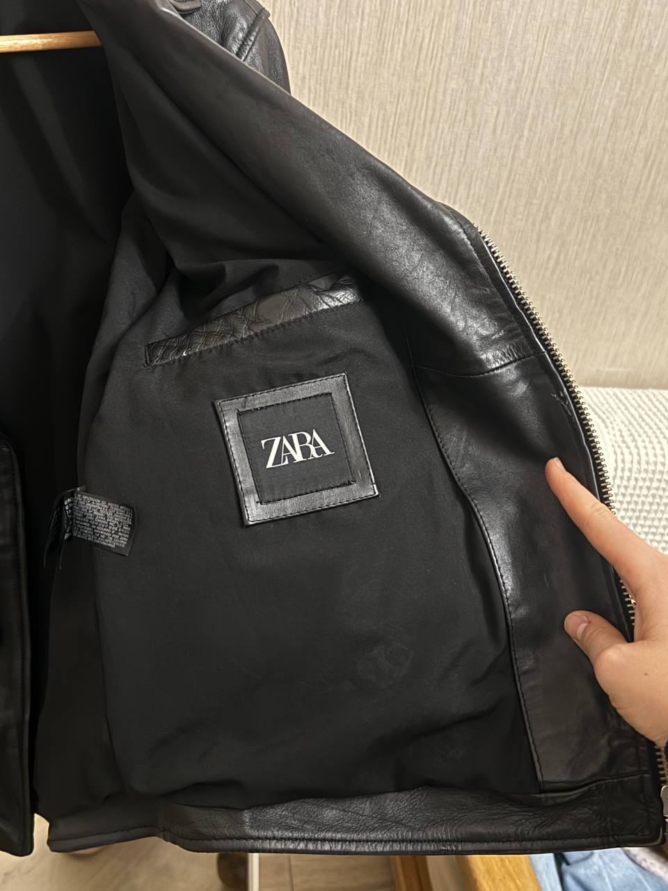 Кожаная куртка Zara оверсайз размер S
