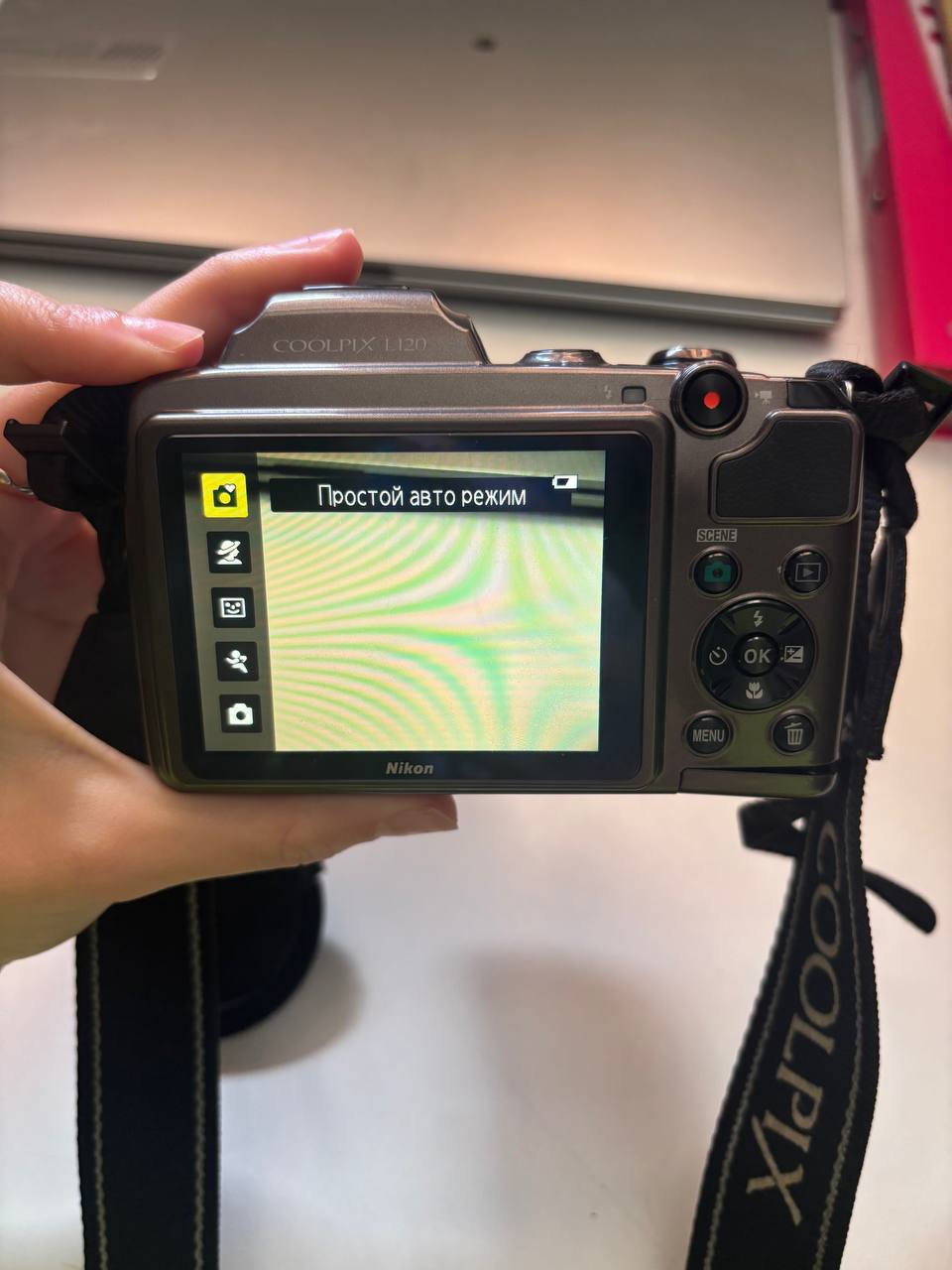 Фотоаппарат Nikon Coolpix L120 + зарядное + карта памяти 2GB