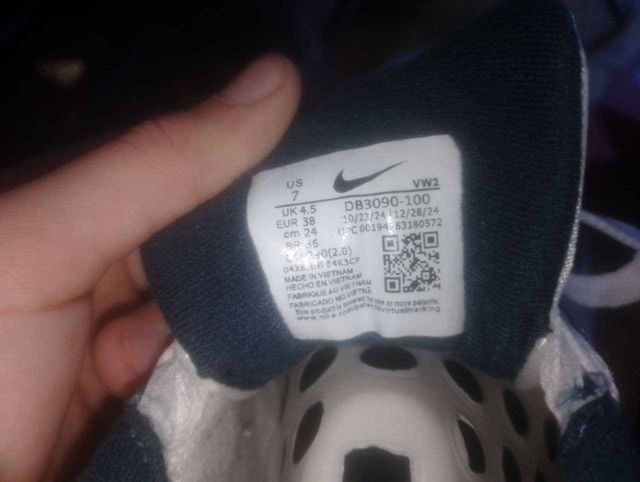 Кроссовки Nike 38 размер