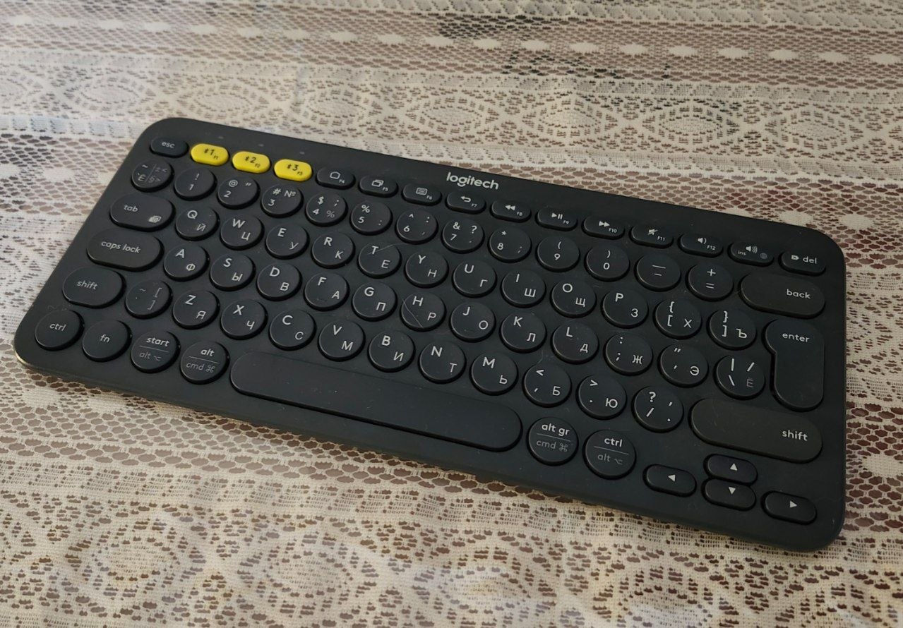 Беспроводная Bluetooth клавиатура Logitech K380