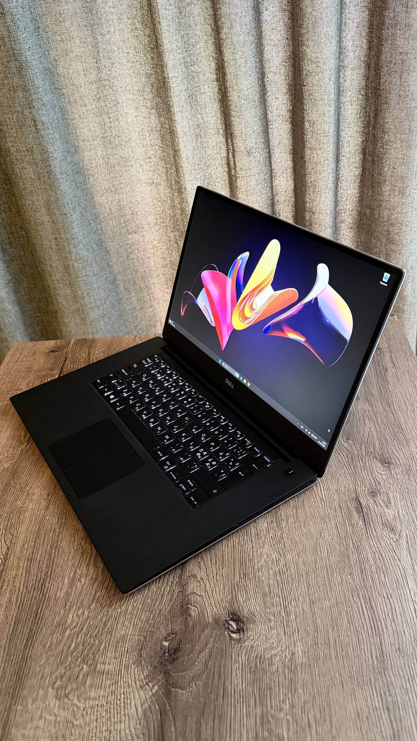 Dell Precision 5530, i7-8850H, 32GB RAM, Quadro P2000, 512GB SSD
