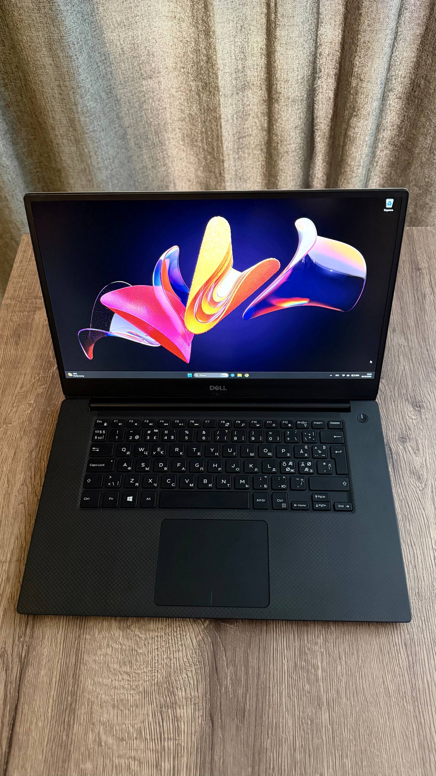 Dell Precision 5530, i7-8850H, 32GB RAM, Quadro P2000, 512GB SSD