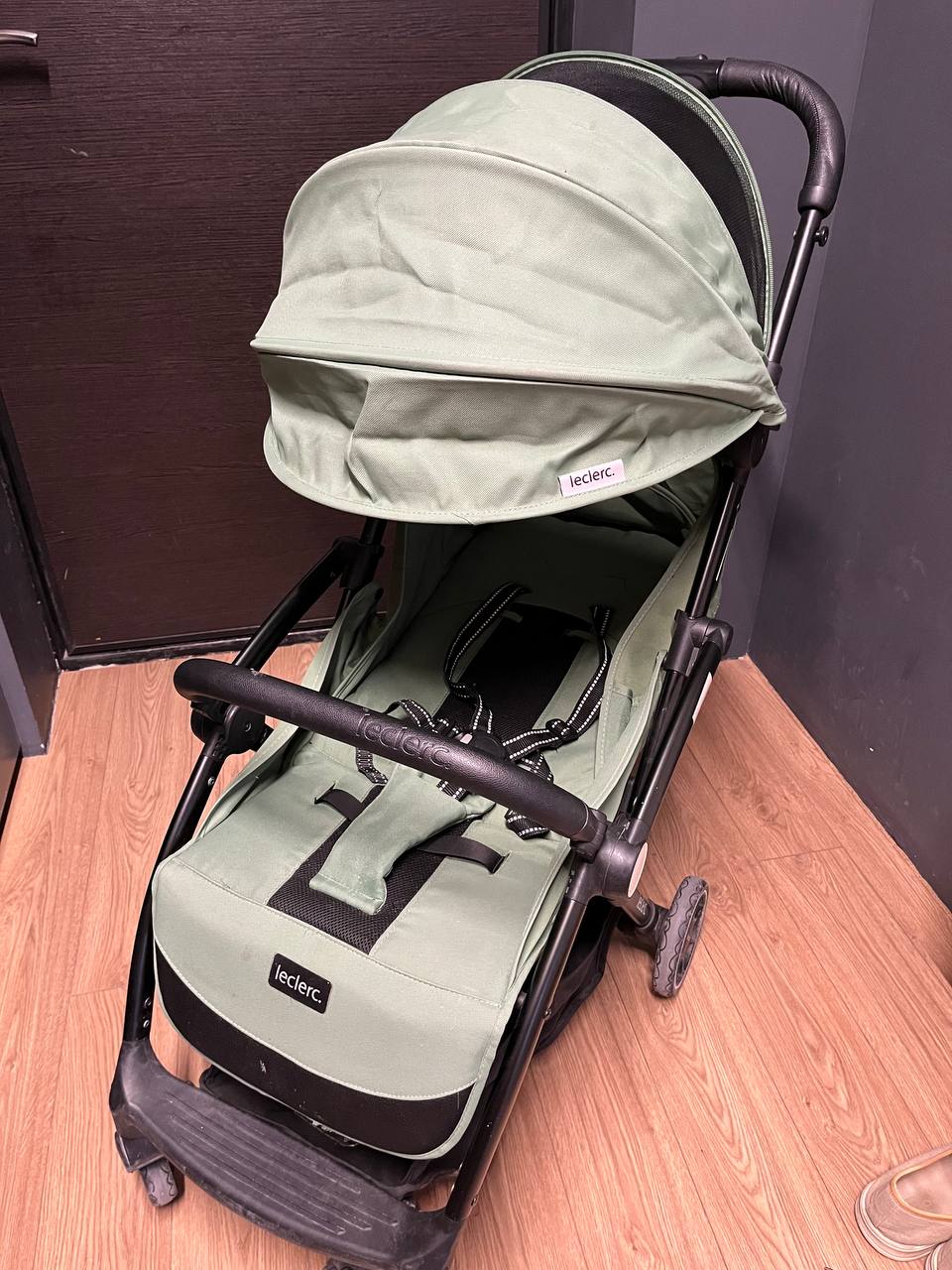 Прогулочная коляска Leclerc