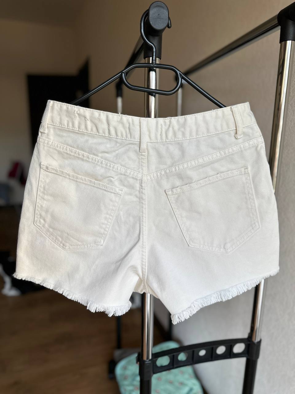 Джинсовые шорты Primark, размер M