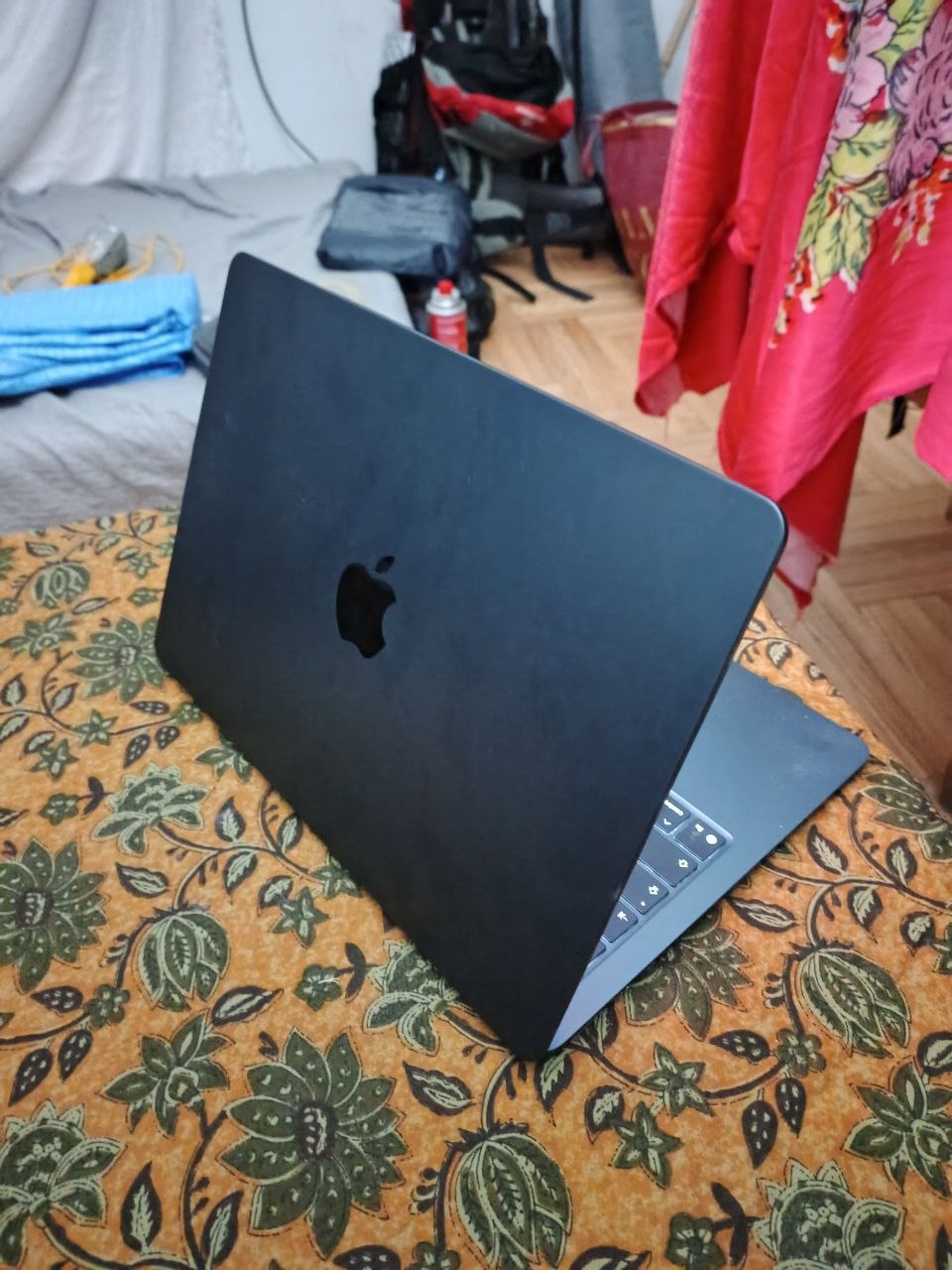 Ноутбук Apple MacBook Air 13'' M5 16/1000 Midnight