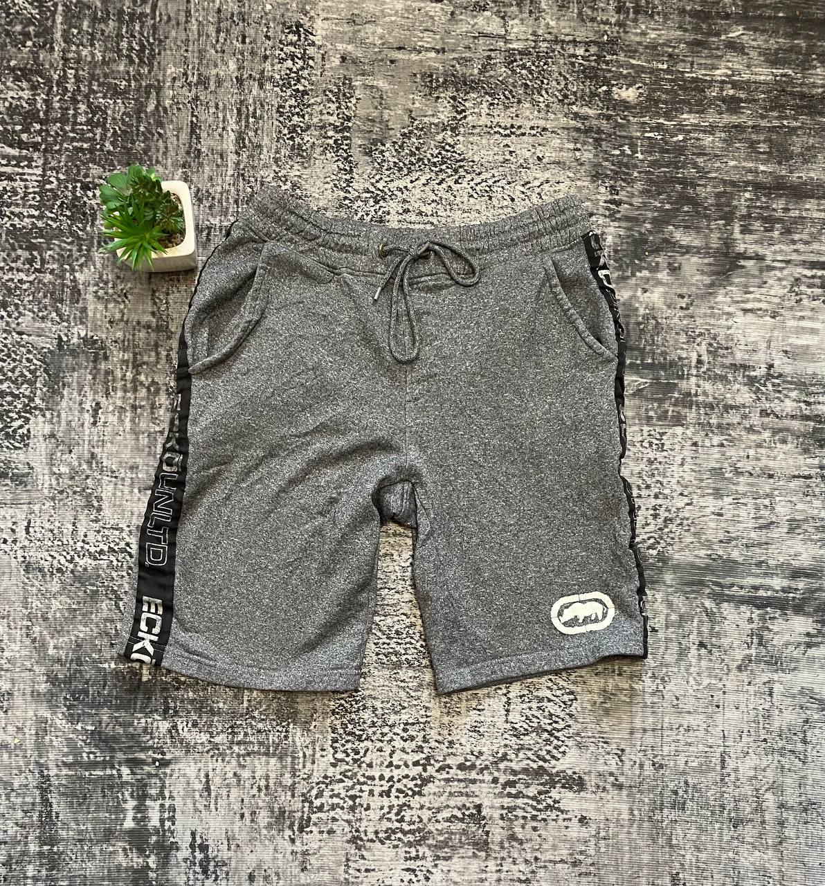 Ecko Unltd шорты, размер M
