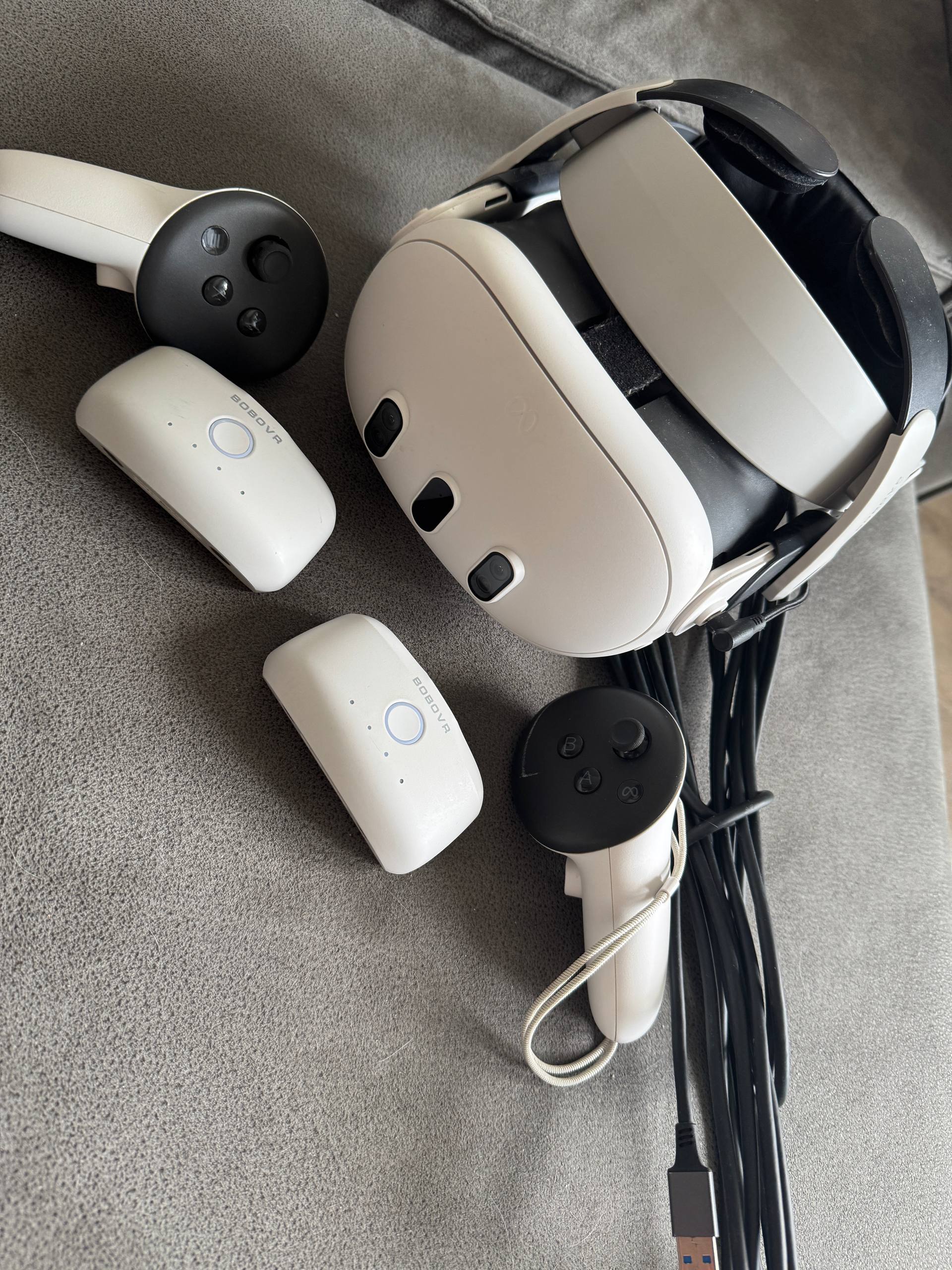 Meta Quest 3 256GB + BOBOVR M3 Pro (комплект)