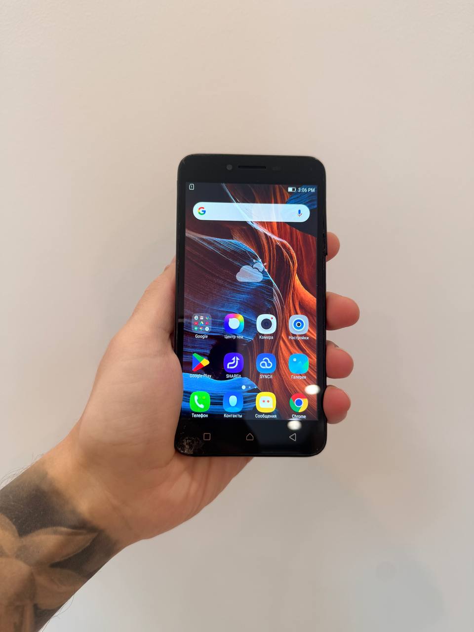 Смартфон Lenovo A6020