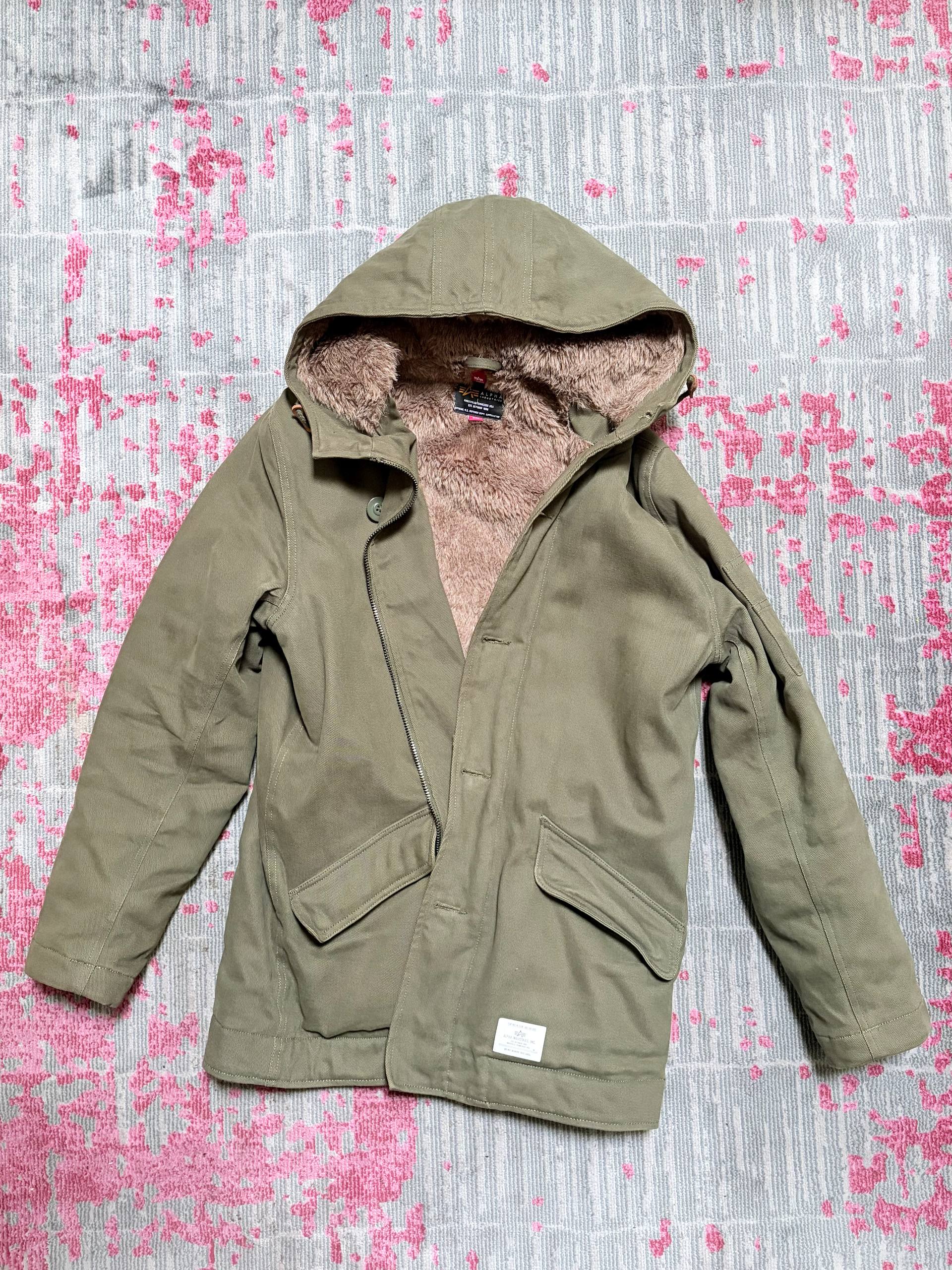 Парка Alpha Industries размер M
