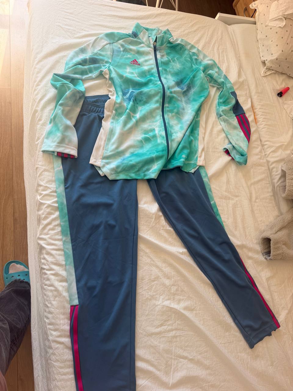 Костюм Adidas, размер L