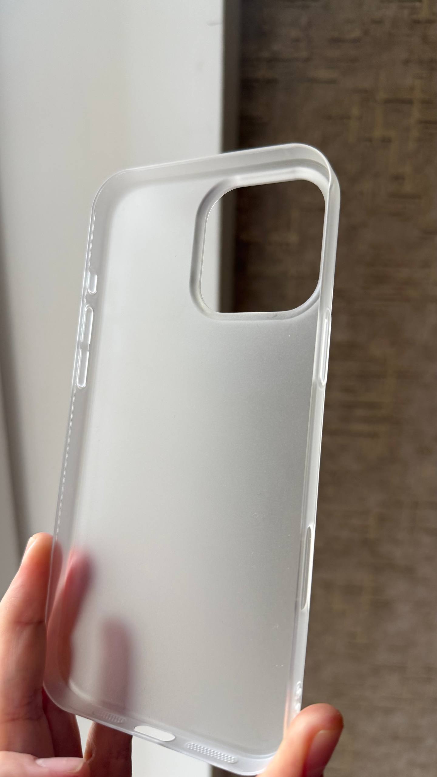 Чехол на iPhone 16 Pro Max