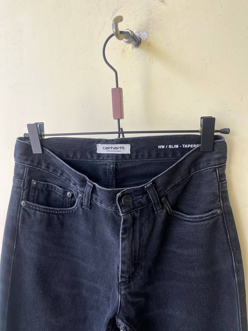 Джинсы женские Carhartt WIP Slim Tapered, размер 25 (XS)