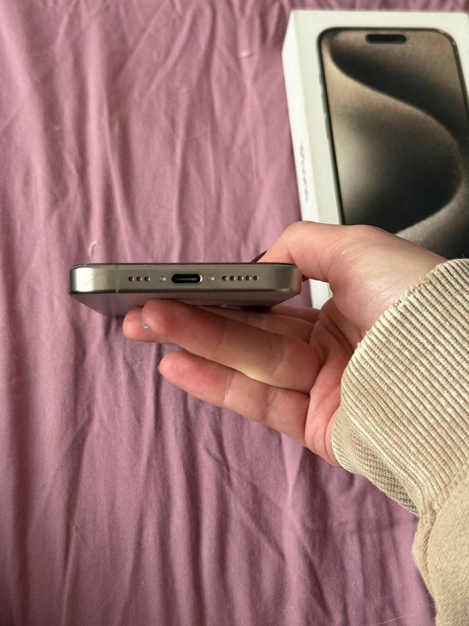 iPhone 15 Pro 128 GB Natural Titanium