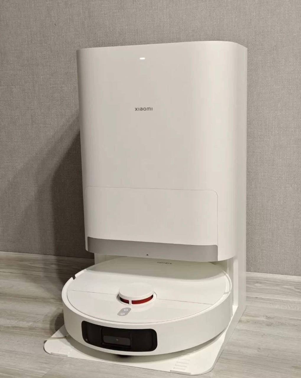 Робот-пылесос Xiaomi Robot Vacuum X20+ со станцией очистки