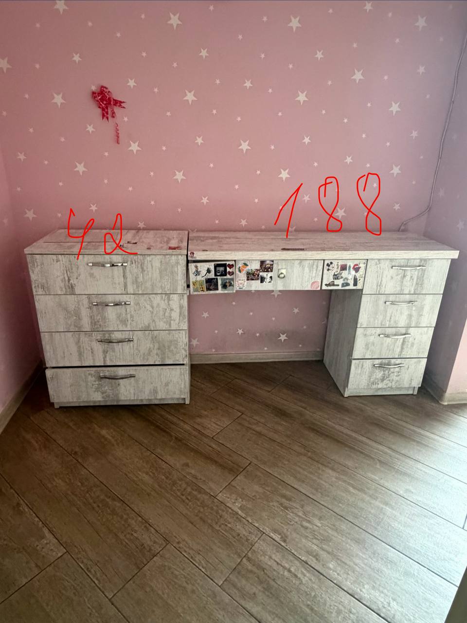 Шкаф + стол + тумбочка