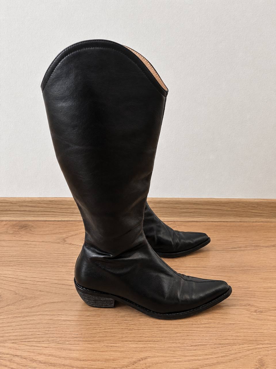 Высокие казаки ISABEL MARANT, размер 39