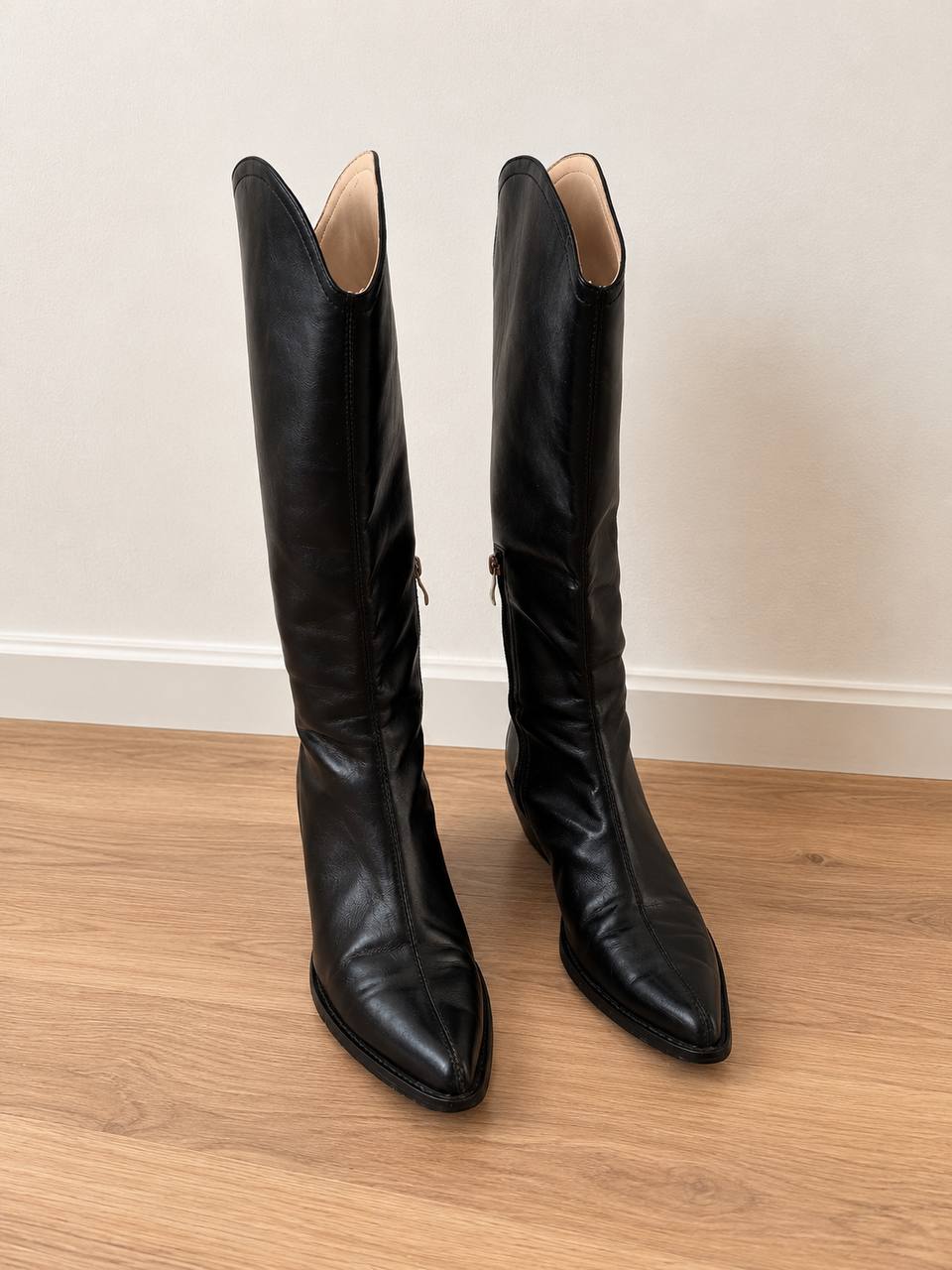 Высокие казаки ISABEL MARANT, размер 39