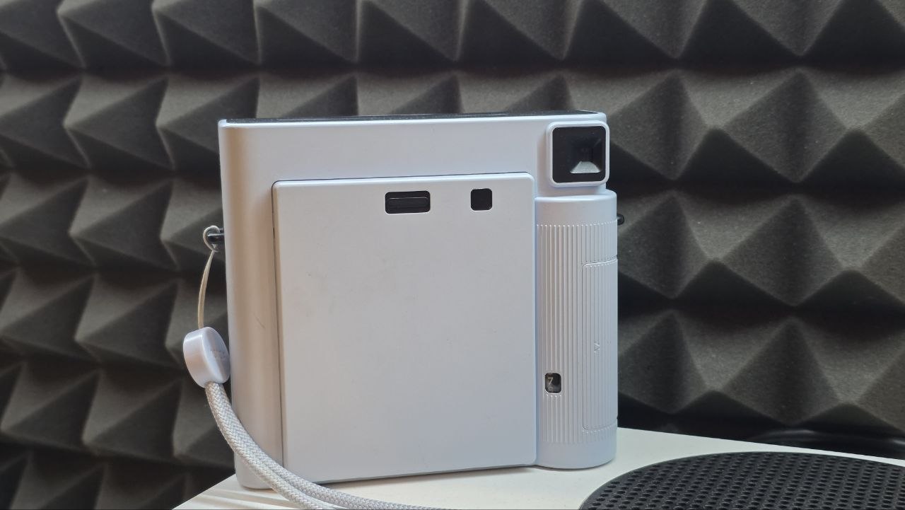 Фотоаппарат Fujifilm Instax SQ1