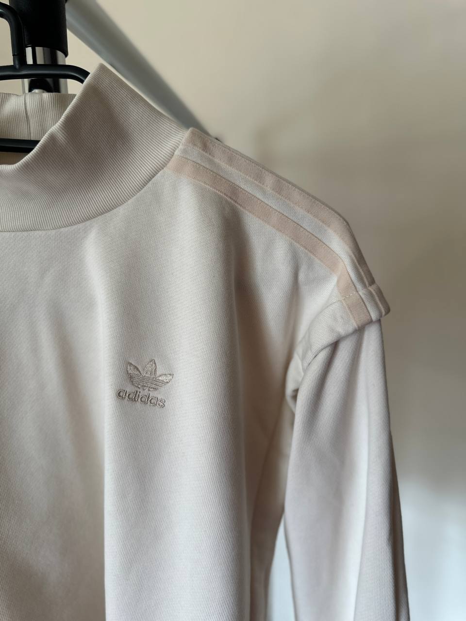 Свитшот Adidas Originals, размер M