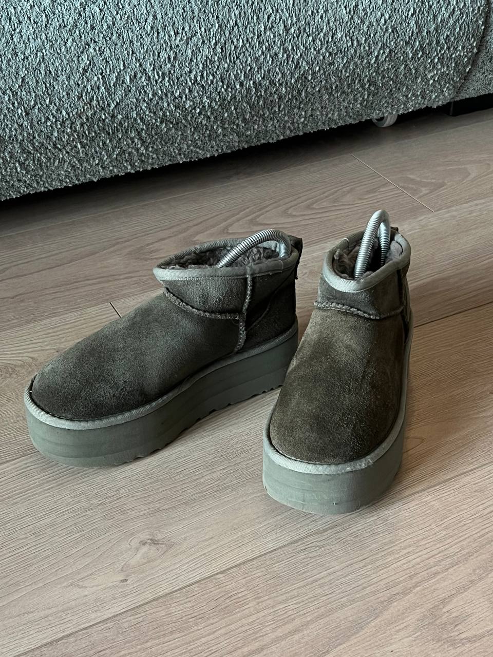 UGG Classic Ultra Mini Platform, размер 37