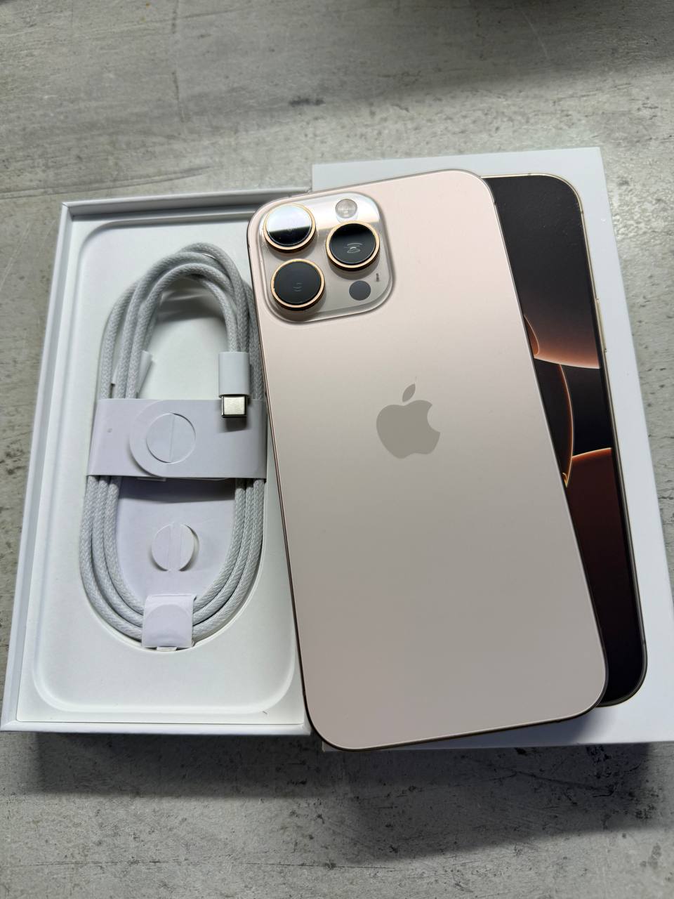 iPhone 16 Pro Max 256GB