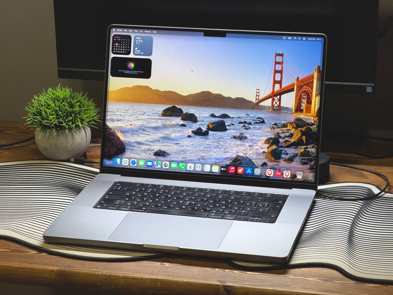 MacBook Pro 16" 2021 M1 Pro 16GB / 512GB SSD