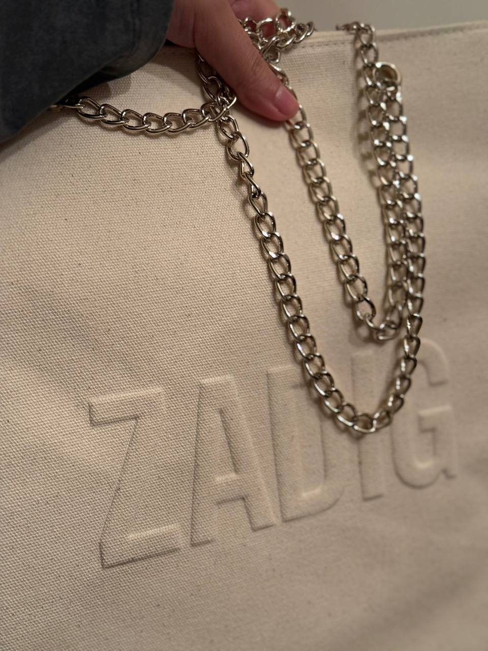 Сумка-шопер Zadig & Voltaire с металлической цепью