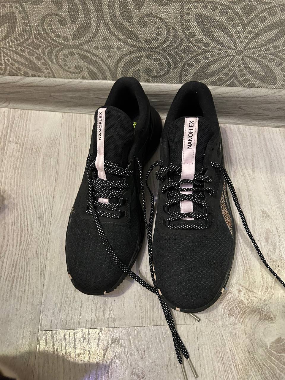 Кроссовки Reebok Nanoflex TR, размер 40.5