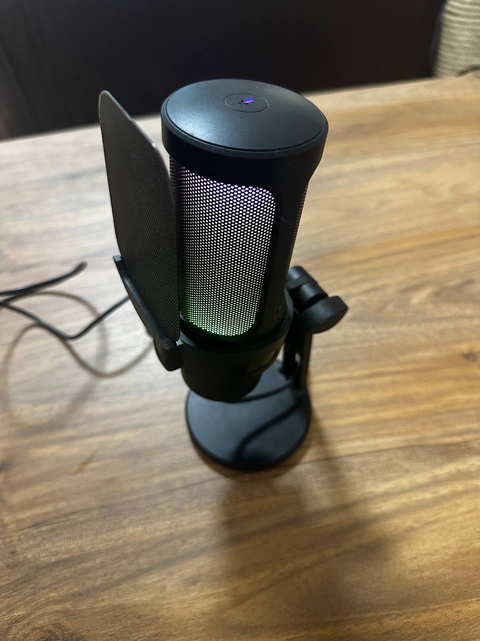 Микрофон М8 с RGB подсветкой