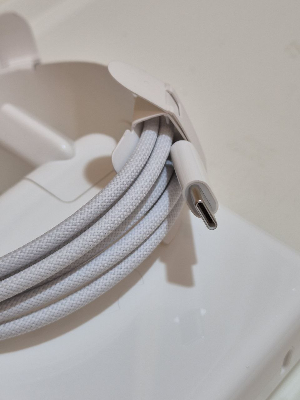 Зарядное устройство для MacBook 96W + кабель MagSafe/Type-C 2м