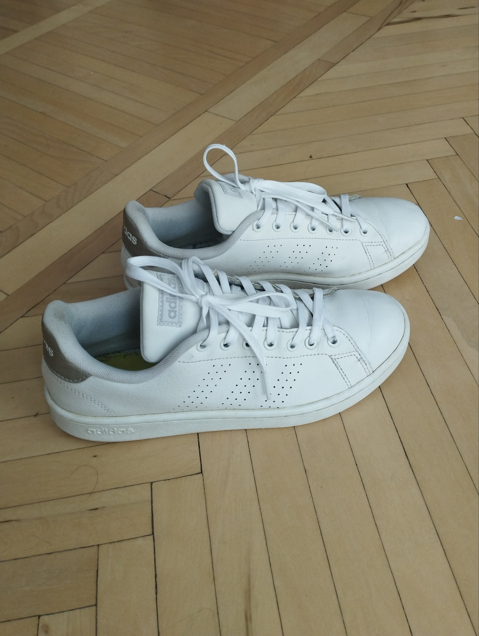 Adidas кроссовки оригинал 39 размер