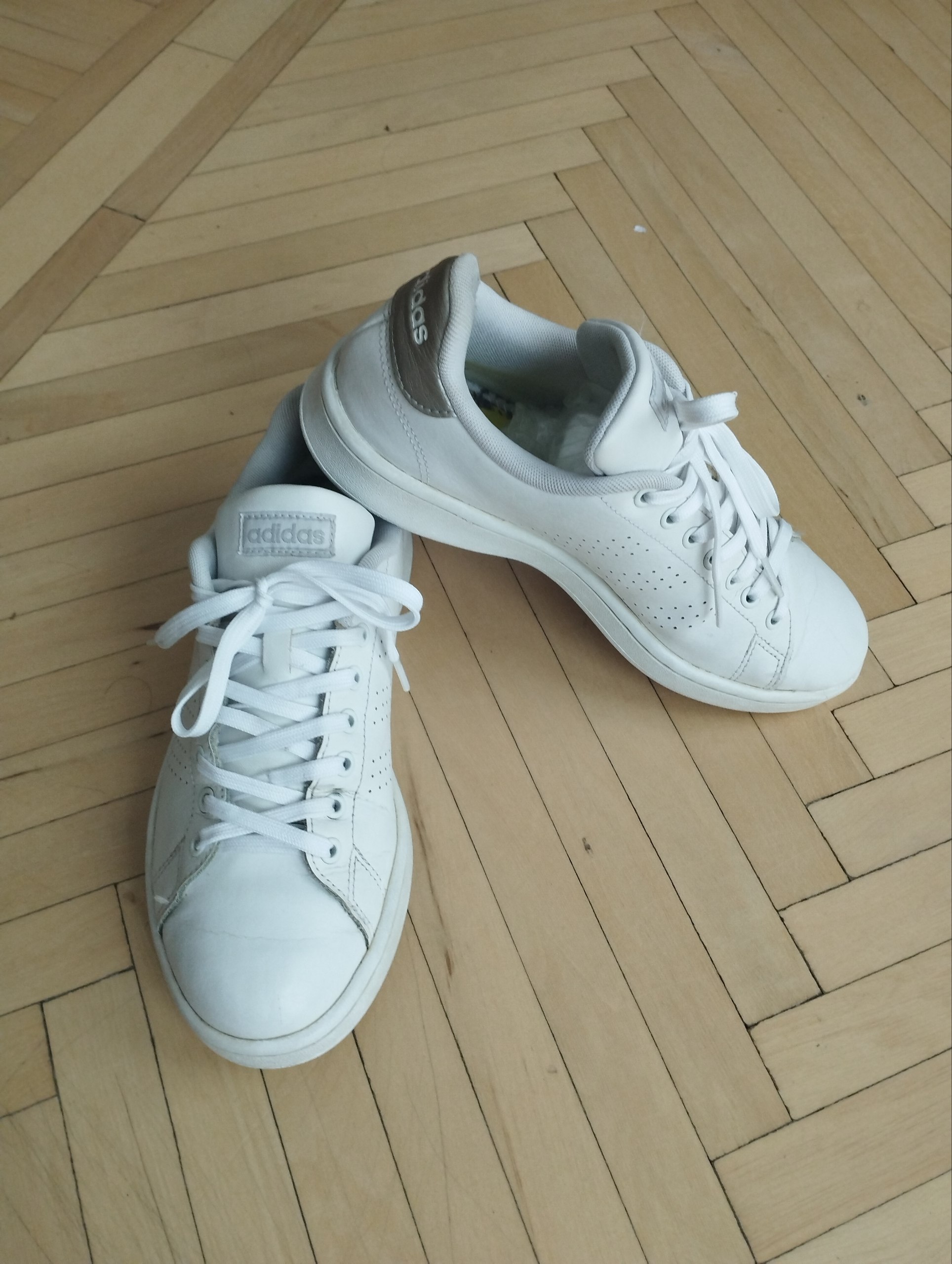 Adidas кроссовки оригинал 39 размер
