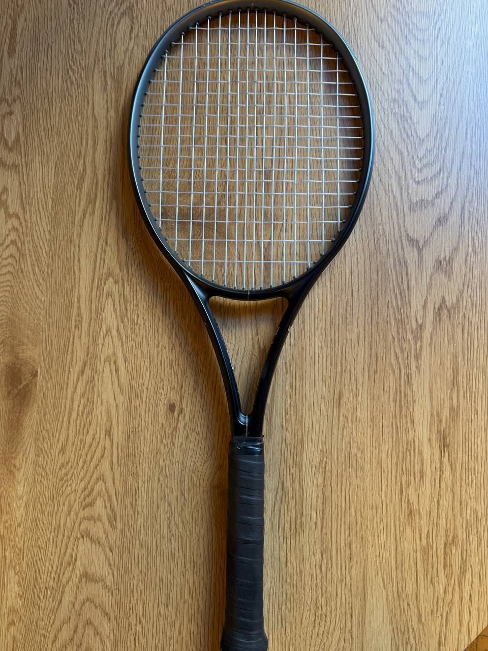Теннисная ракетка Wilson RF 01 Future