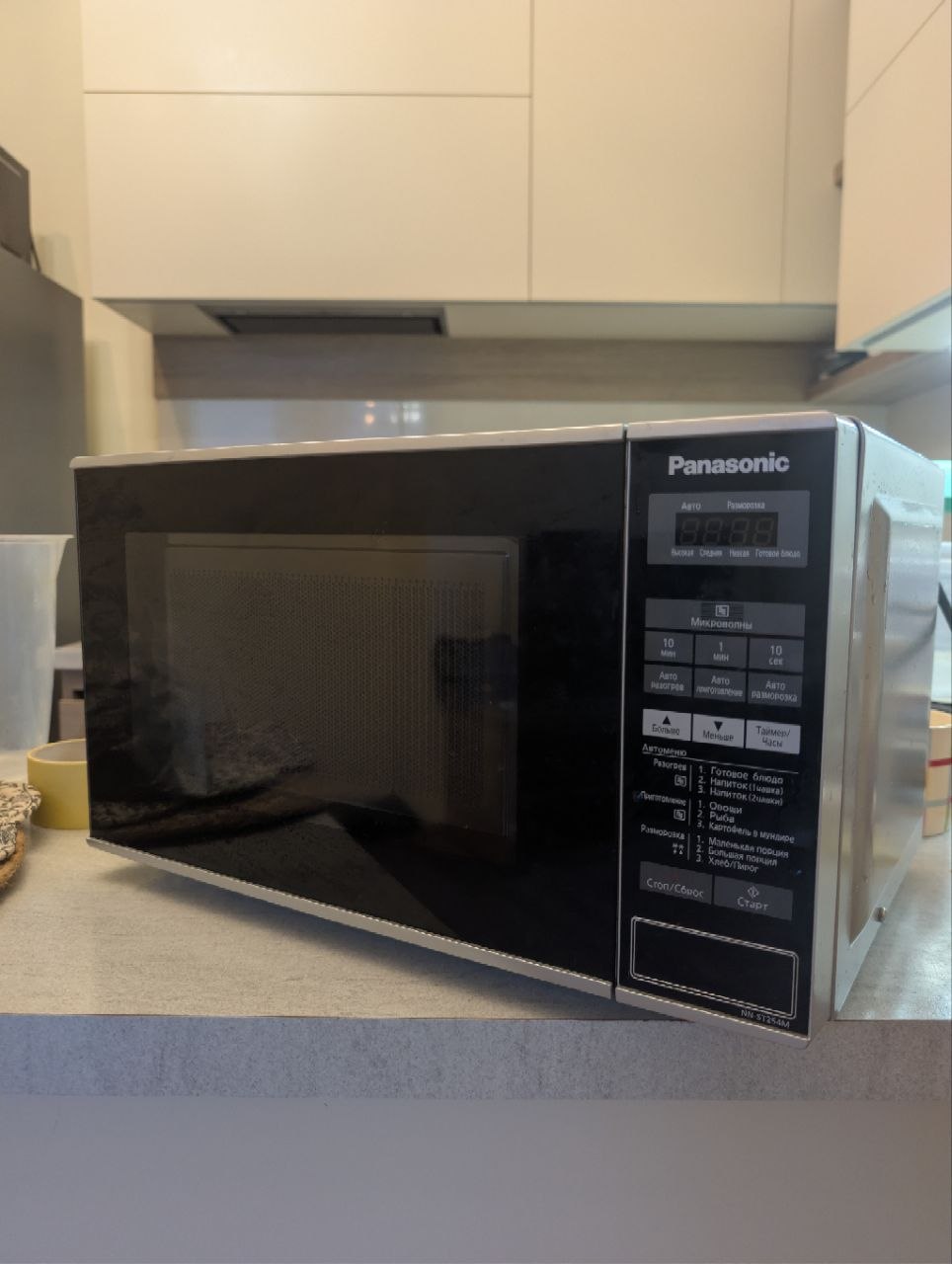 Микроволновка Panasonic NN-ST254M