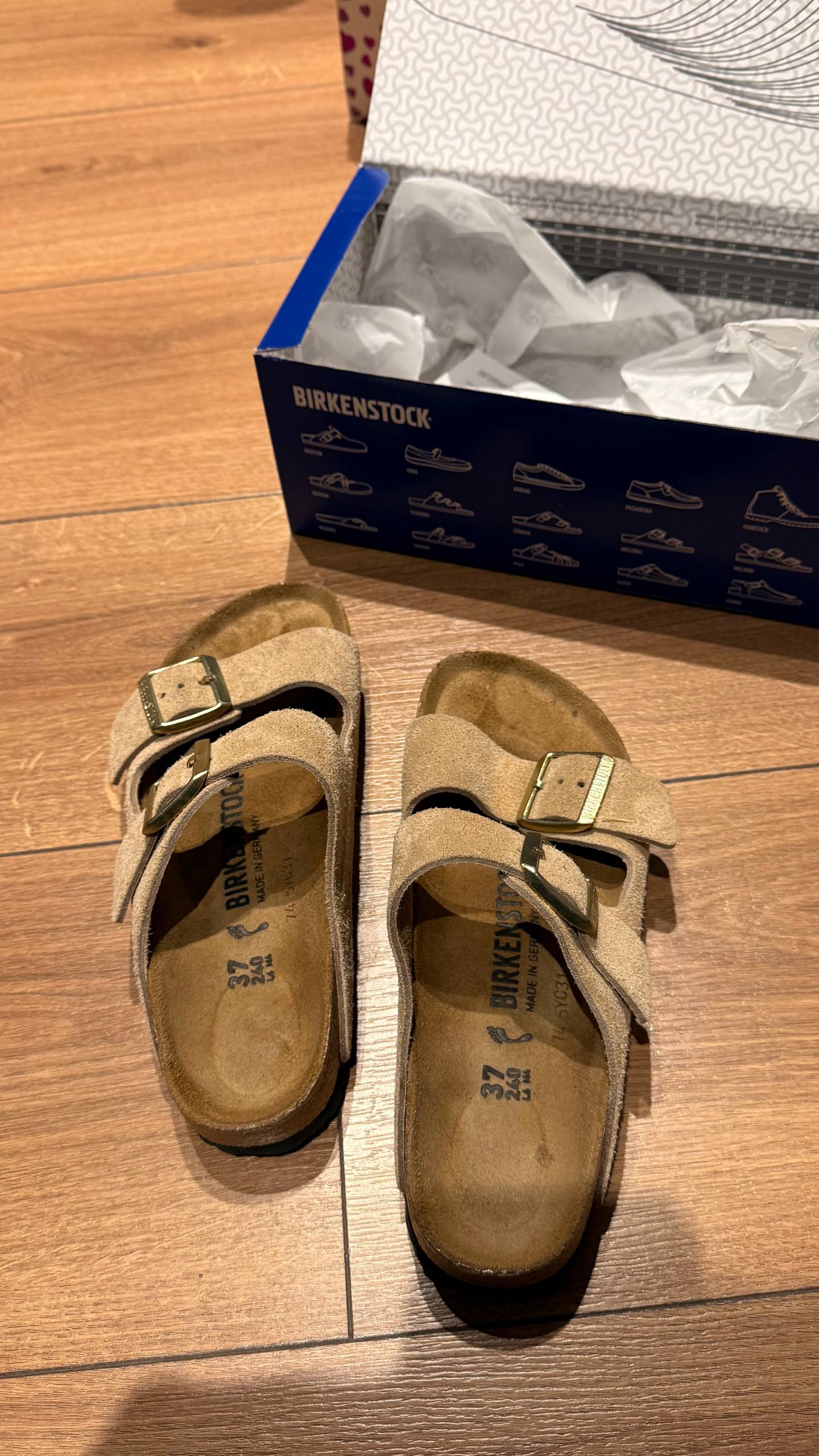 Birkenstock кроссовки/сандалии 37 размер