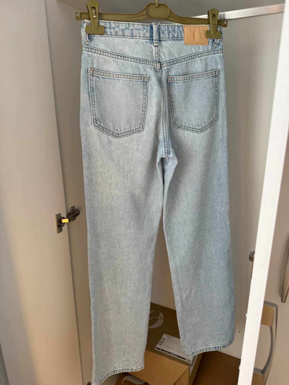 Джинсы Zara Regular Fit 34 размер