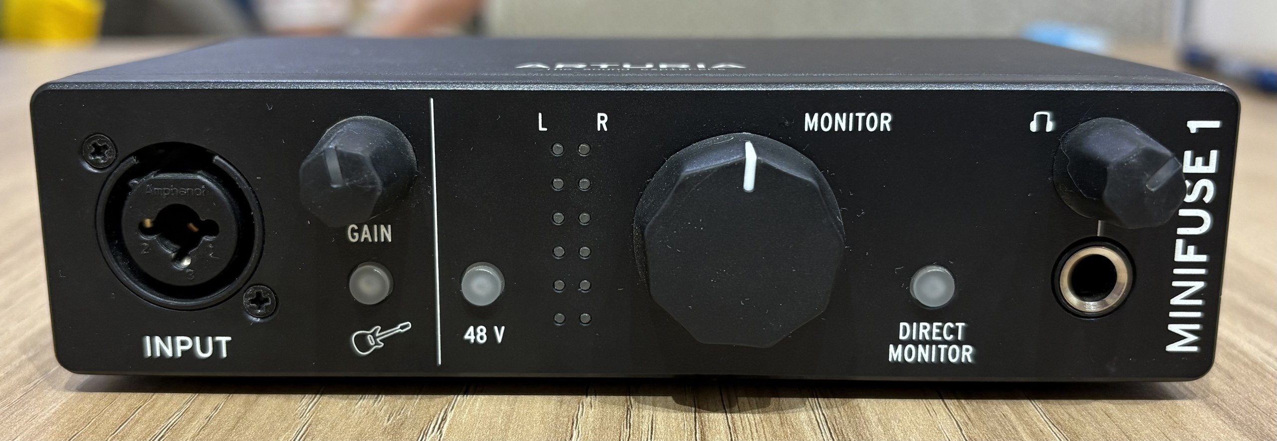 Аудиоинтерфейс Arturia MiniFuse 1