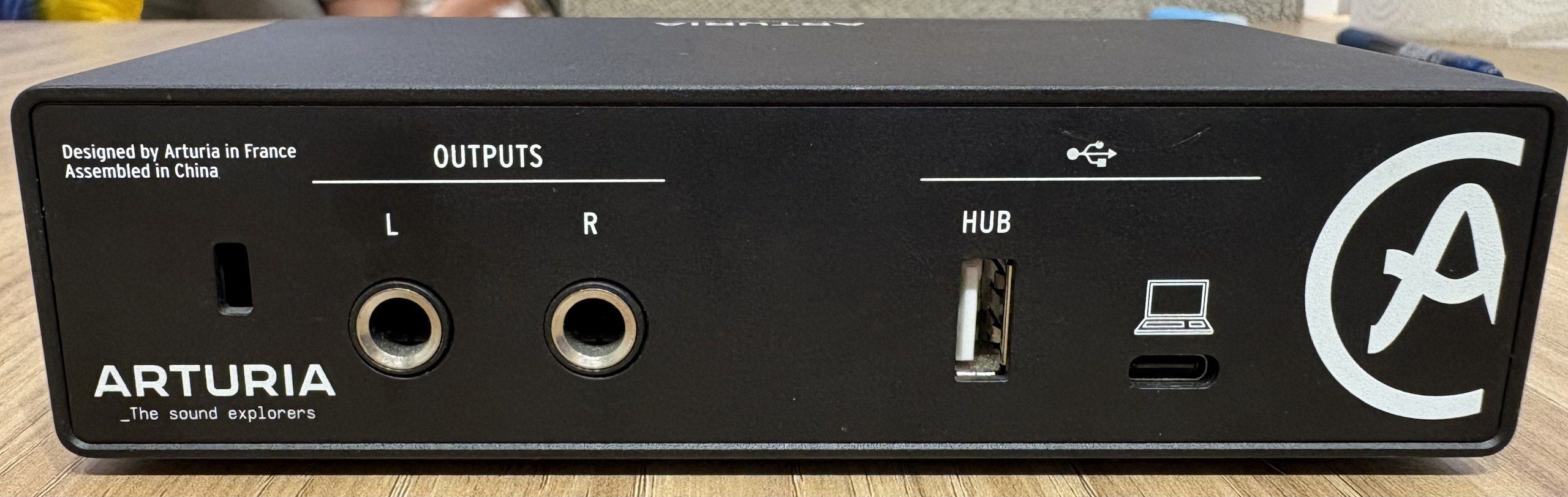 Аудиоинтерфейс Arturia MiniFuse 1