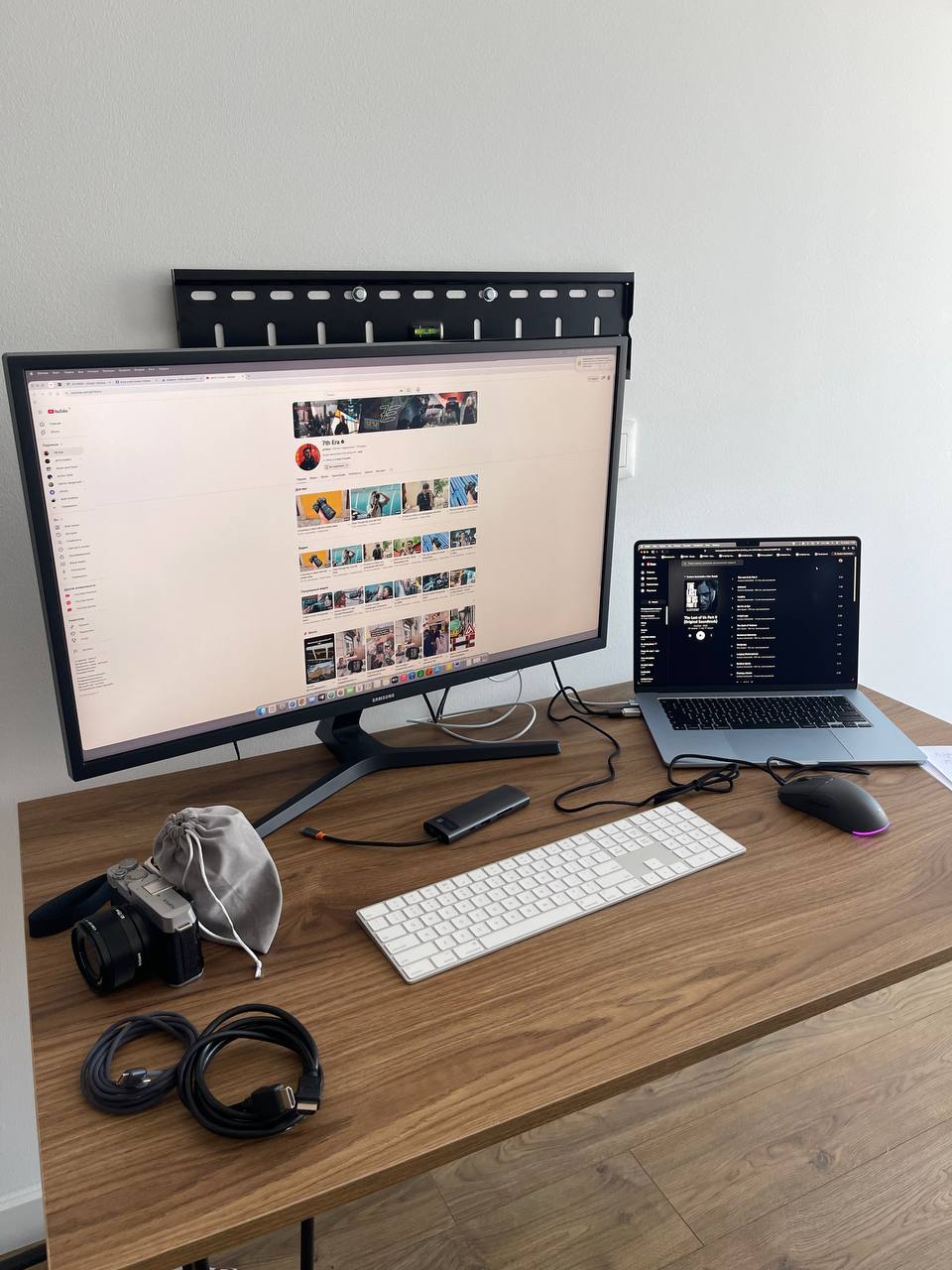 Монитор Samsung LU32J590UQ 31,5" 4K