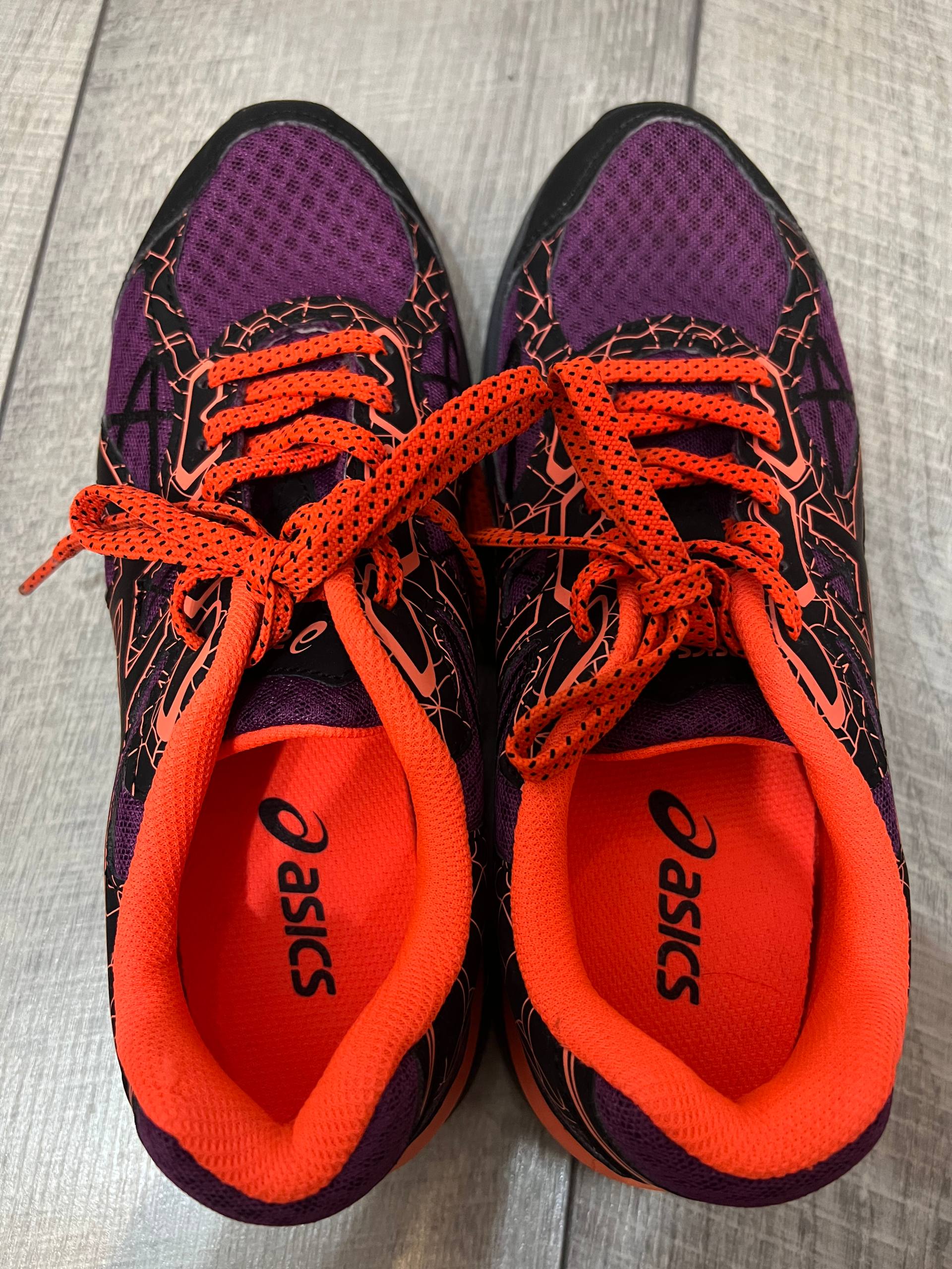 Женские кроссовки Asics Endurant, размер 39,5